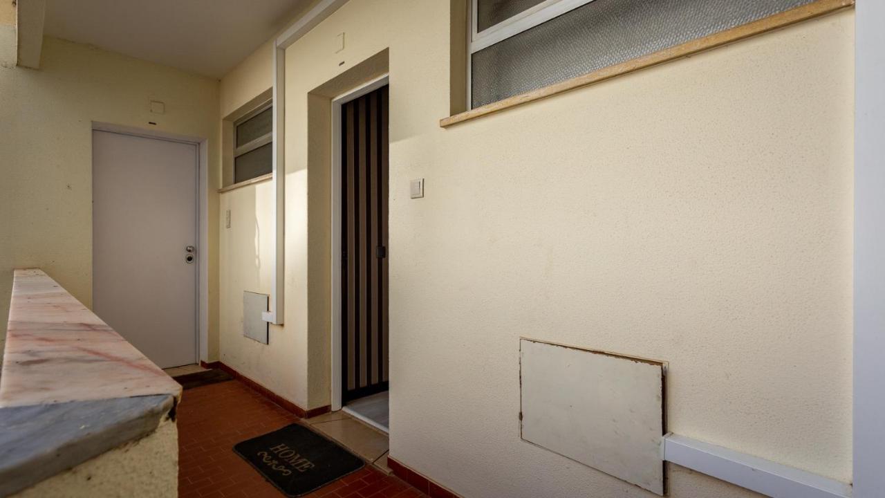 Charming 1 Bedroom Apartment In Portimao By Lovelystay Екстер'єр фото